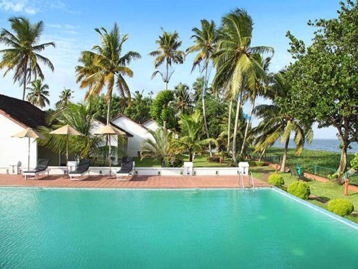Abad Whispering Palms Hotel Kumarakom Eksteriør billede